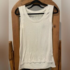 5 for $45 Market and Spruce Women’s White Sleeveless Top